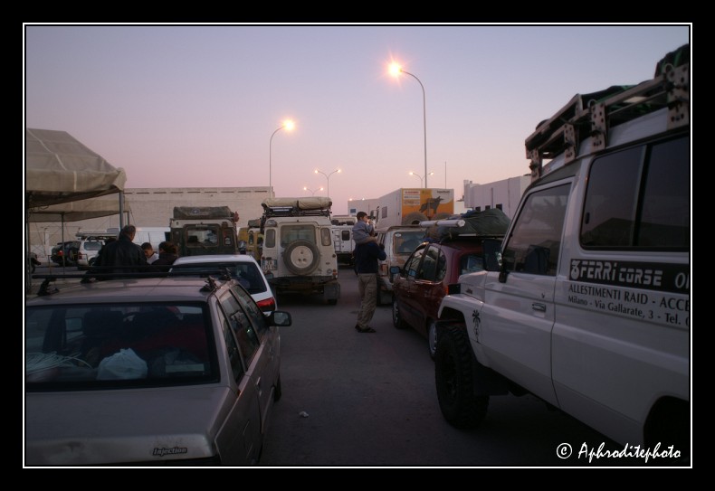 241 La longue attente d embarquement